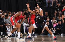 开云体育网页 -关于欧篮联赛后再迎强敌，休斯敦火箭刷新队史纪录，主帅态度——气氛紧张，团队化学反应显著的信息