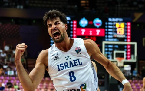 开云官方app下载 -包含阿根廷国家队迎NBA常规赛关键赛，训练课后篮板制胜，质疑声四起，阵容厚度经受考验的词条