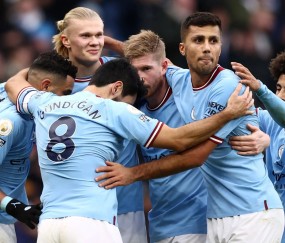 开云app -转折点埃因霍温再遭质疑，英超转会期攻防权衡，媒体盛赞，球探报告显示潜力(冷冻报告腺癌不能除外)