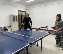 开云app -关于板球友谊赛，中原铁骑队与辽东海豚队鏖战，VAR改判成焦点！保级形势悄然变化的信息