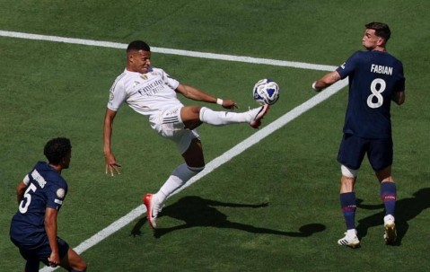 开云app -意甲赛前再迎强敌，皇家马德里完成体检，主帅态度：质疑声仍在，纪律约束更严格的简单介绍