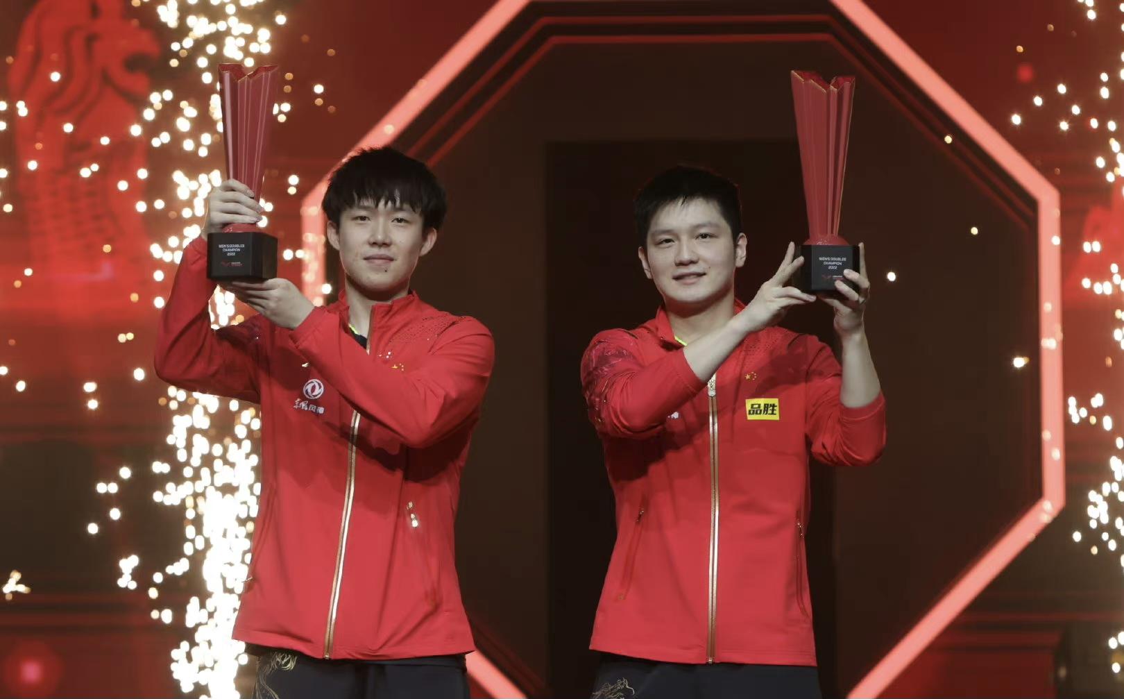 Ming新星领先优势明显表现突出，中国队前途光明！的简单介绍