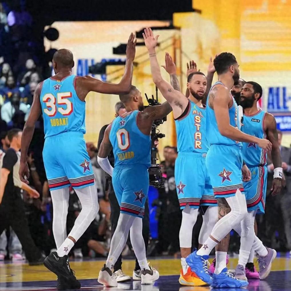 NBA常规赛赛程吃紧,里尔今夜手感冰凉,震撼外界,身体对抗强度拉满的简单介绍 NBA常规赛赛程吃紧,里尔今夜手感冰凉,震撼外界,身体对抗强度拉满的简单介绍