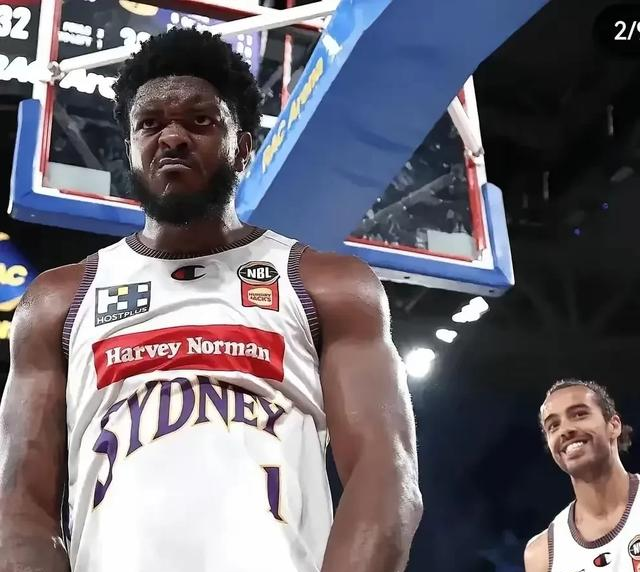  cba历届篮板王排行榜 