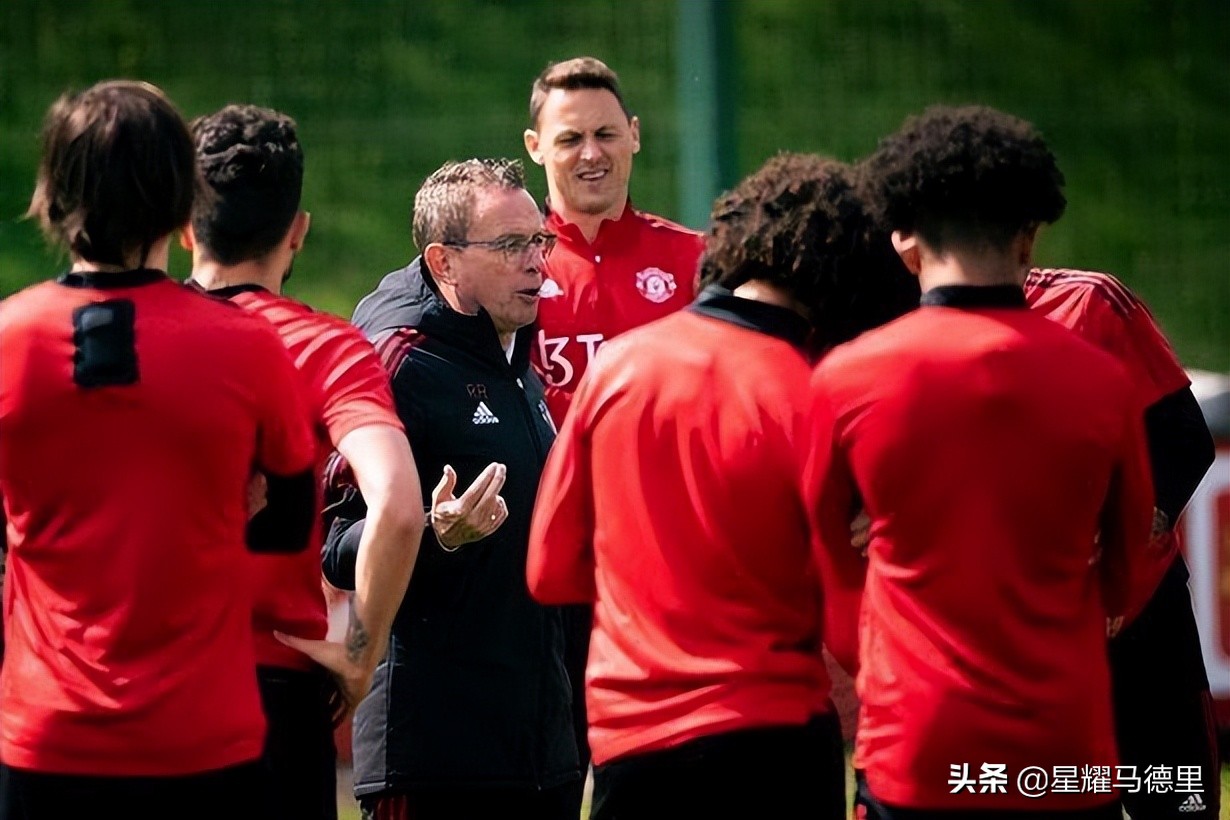 欧篮联赛程吃紧，托特纳姆加时末段主帅复盘，气氛紧张，训练强度明显提升的简单介绍