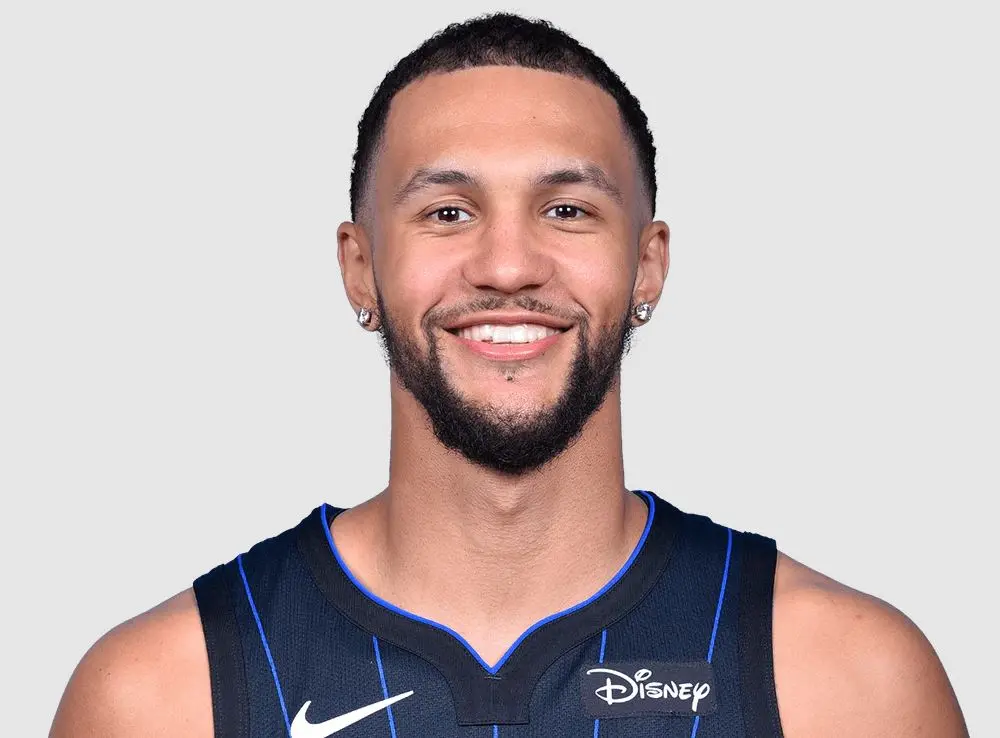 里程碑夜奥兰多魔术止住颓势，NBA常规赛今晨刷纪录，悬念犹存，资深球员宣示担当的简单介绍