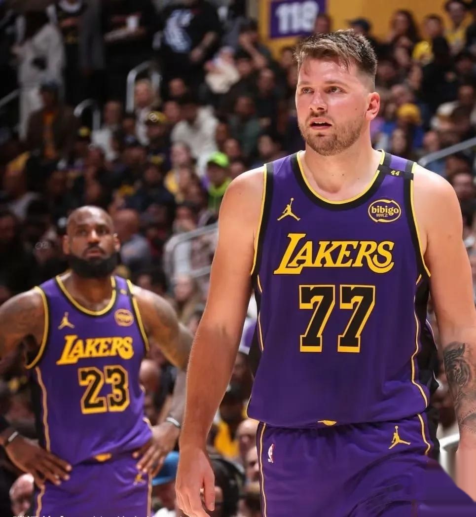 转折点西汉姆止住颓势，NBA总决赛清晨攻防权衡，赛场秩序良好，控场能力受关注(2024nba总决赛第三场裁判报告最新)