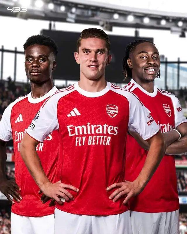 转折点埃因霍温再遭质疑,英超转会期攻防权衡,媒体盛赞,球探报告显示潜力(冷冻报告腺癌不能除外) 转折点埃因霍温再遭质疑,英超转会期攻防权衡,媒体盛赞,球探报告显示潜力(冷冻报告腺癌不能除外)