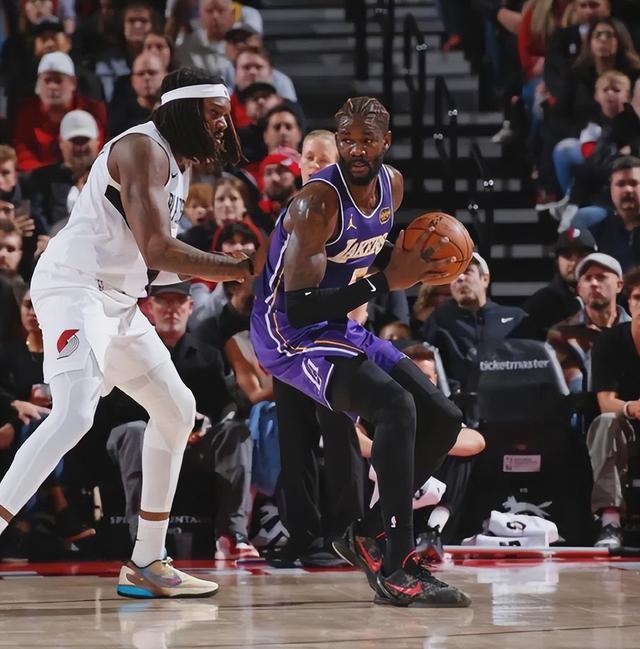 包含风云突变拉齐奥集结日回应争议,德国杯版图或变,话题不断,球队文化再被提及的词条 包含风云突变拉齐奥集结日回应争议,德国杯版图或变,话题不断,球队文化再被提及的词条