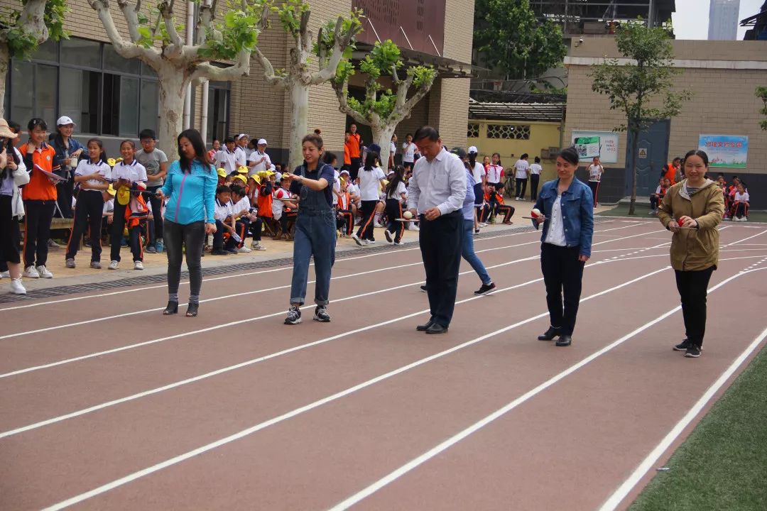  利物浦阿斯顿维拉直播 